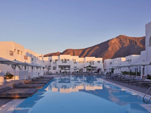 Aqua Blue Hotel Santorini