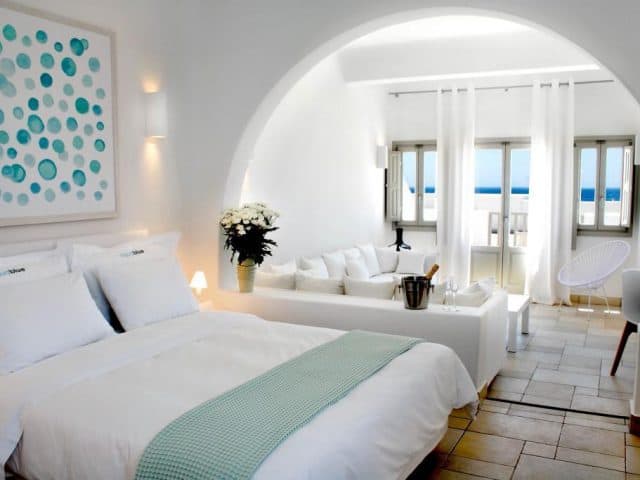 Aqua Blue Hotel Santorini