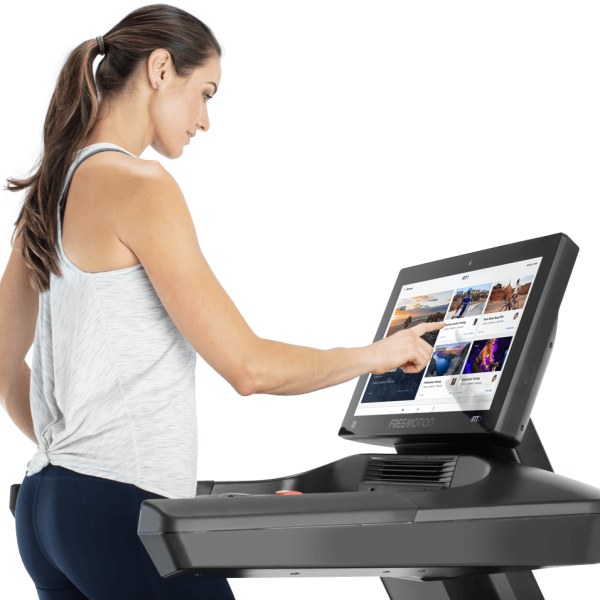 FMTL70820_Freemotion_t22.9_REFLEX_Treadmill_006png