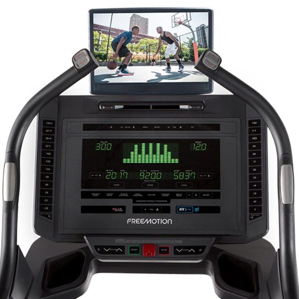 FMTK74218_Console_With_TV-1360x899-c