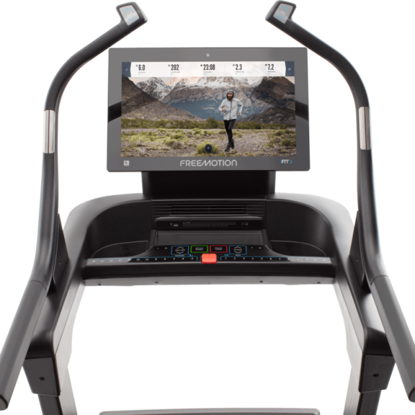 FMTK74819_Freemotion_i22.9_Incline_Trainer_001-820x761-c