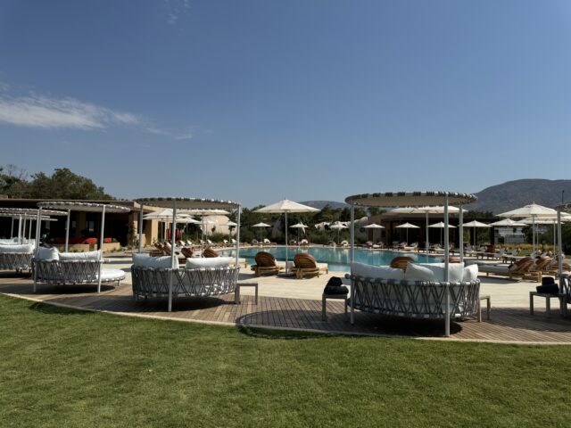 91 Athens Riviera | loading…