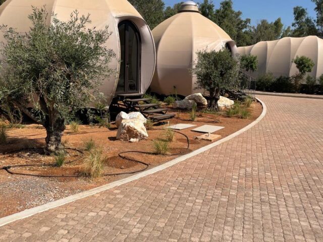 91 Athens Riviera | loading…