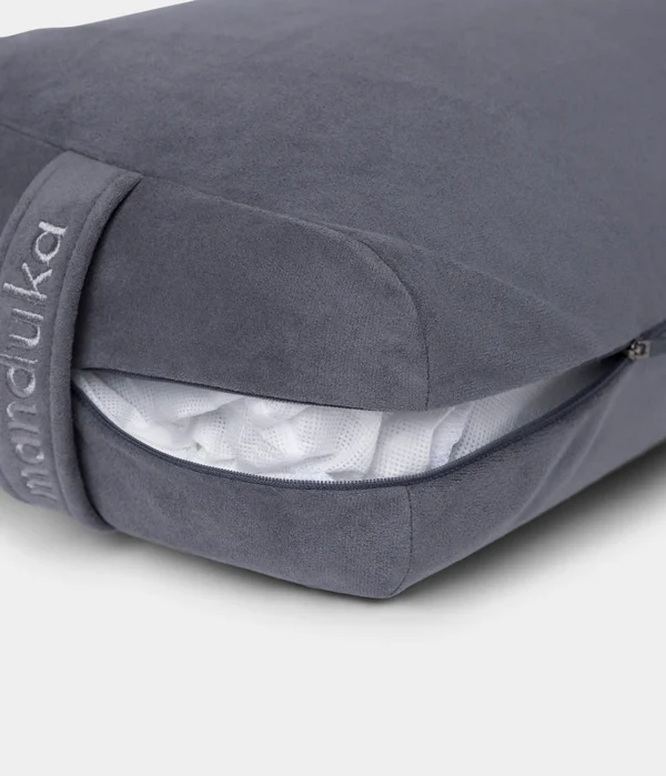 Bolster_Rectangular_Thunder_03.jpg Bolster_Rectangular_Thunder_03.jpg