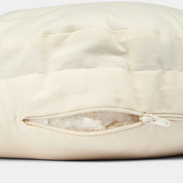 MEDITATION-CUSHION_THUNDER_07.jpg MEDITATION-CUSHION_THUNDER_07.jpg