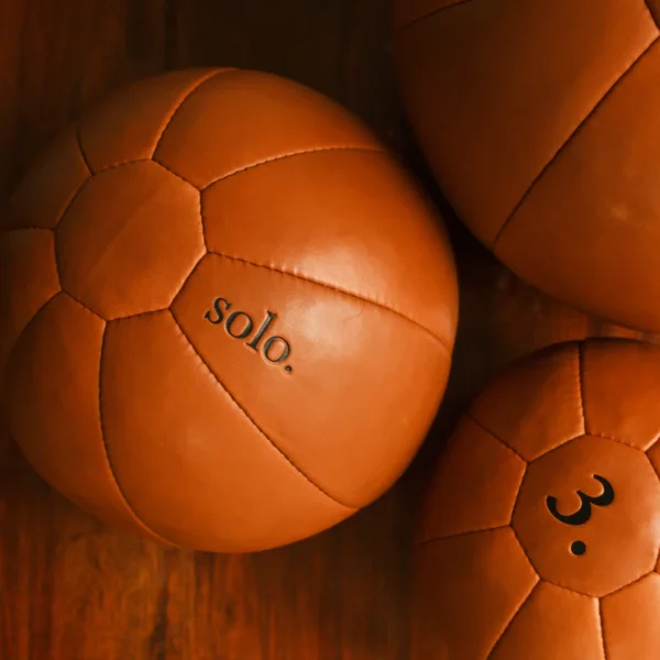 med_balls_logo med_balls_logo