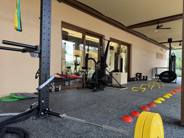 91 Athens Riviera | Outdoor Gym